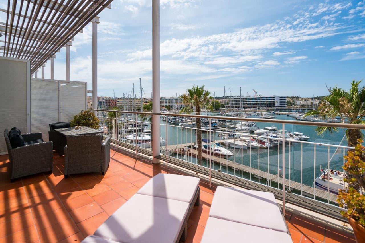 Stunning 2-Bed Penthouse In Lagos 250M From Beach Exterior foto