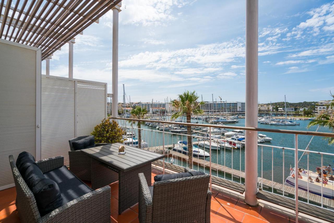Stunning 2-Bed Penthouse In Lagos 250M From Beach Exterior foto